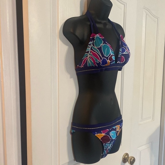 “COLE OF CALIFORNIA” Cali Floral Bikini - Picture 7 of 16